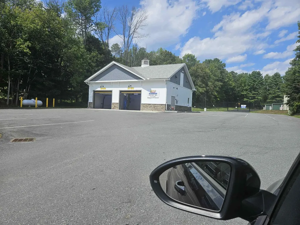 572 Route 4 Enfield NH 03748