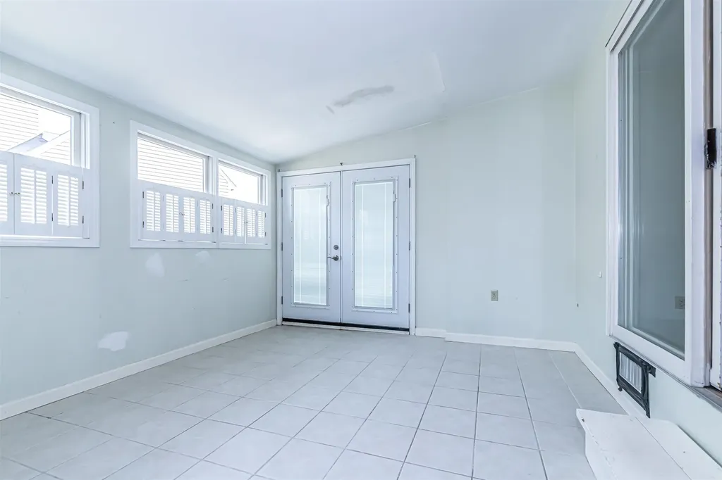 38 Stonehouse Lane Keene NH 03431