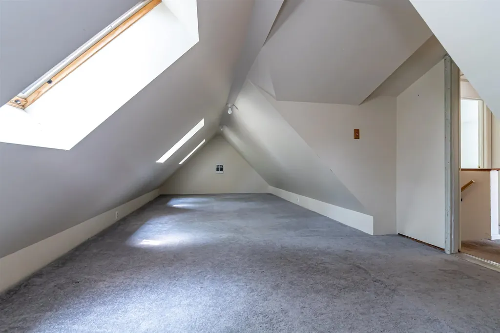 38 Stonehouse Lane Keene NH 03431