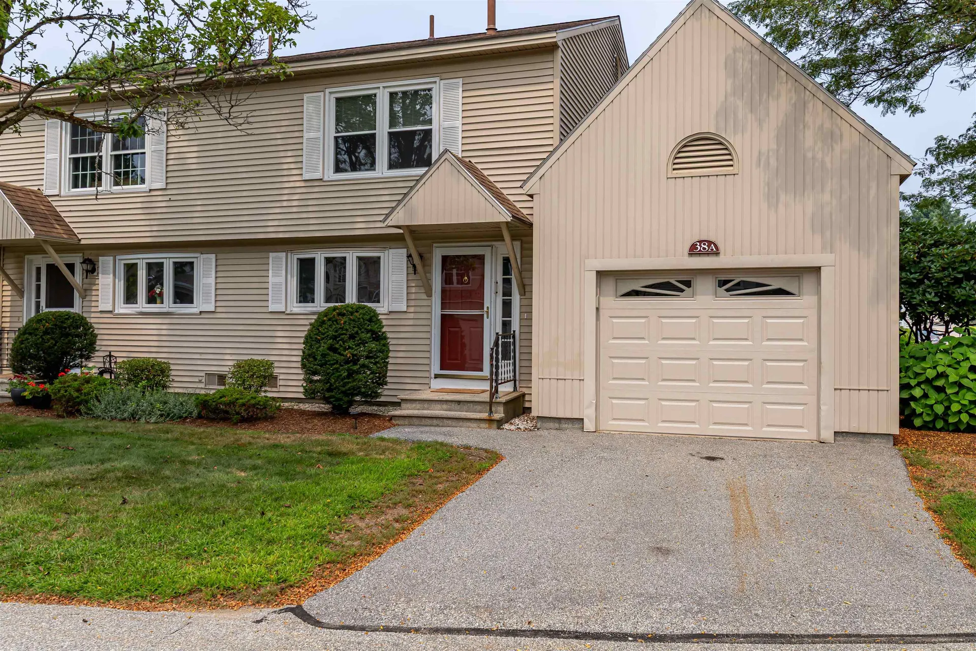 38 Stonehouse Lane Keene NH 03431