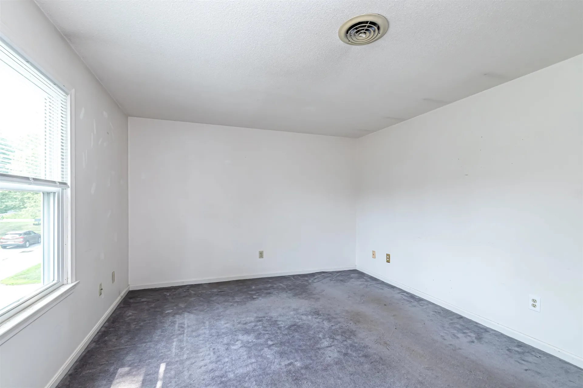 38 Stonehouse Lane Keene NH 03431