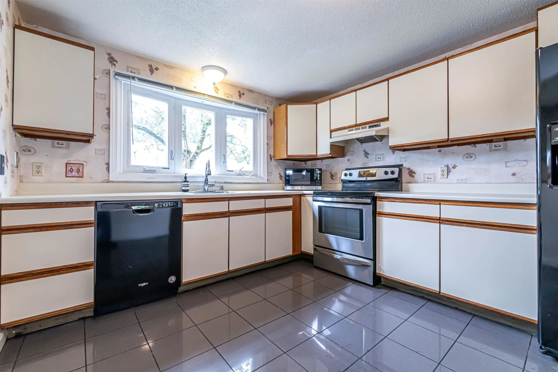 38 Stonehouse Lane Keene NH 03431