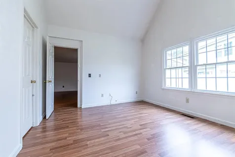 38 Stonehouse Lane Keene NH 03431