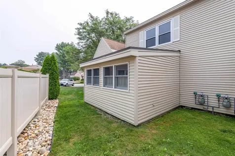 38 Stonehouse Lane Keene NH 03431