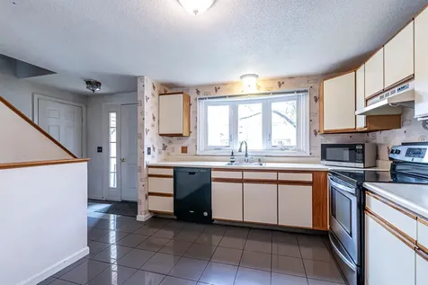 38 Stonehouse Lane Keene NH 03431