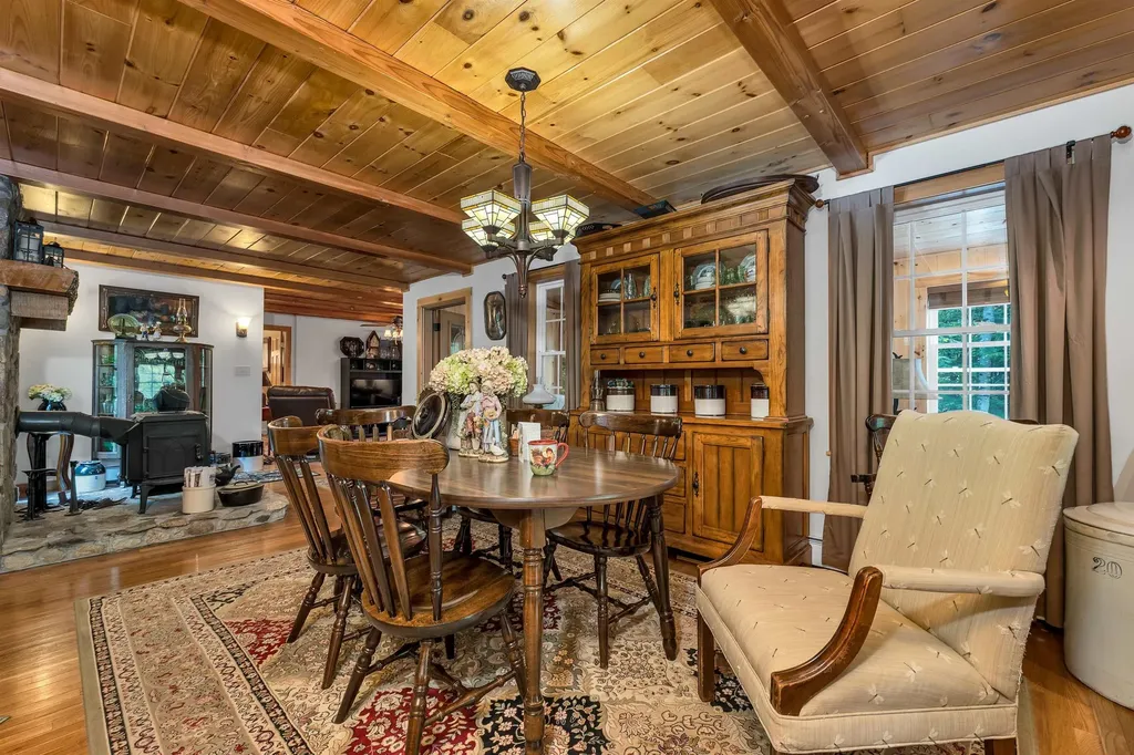 883 Center Street Wolfeboro NH 03894