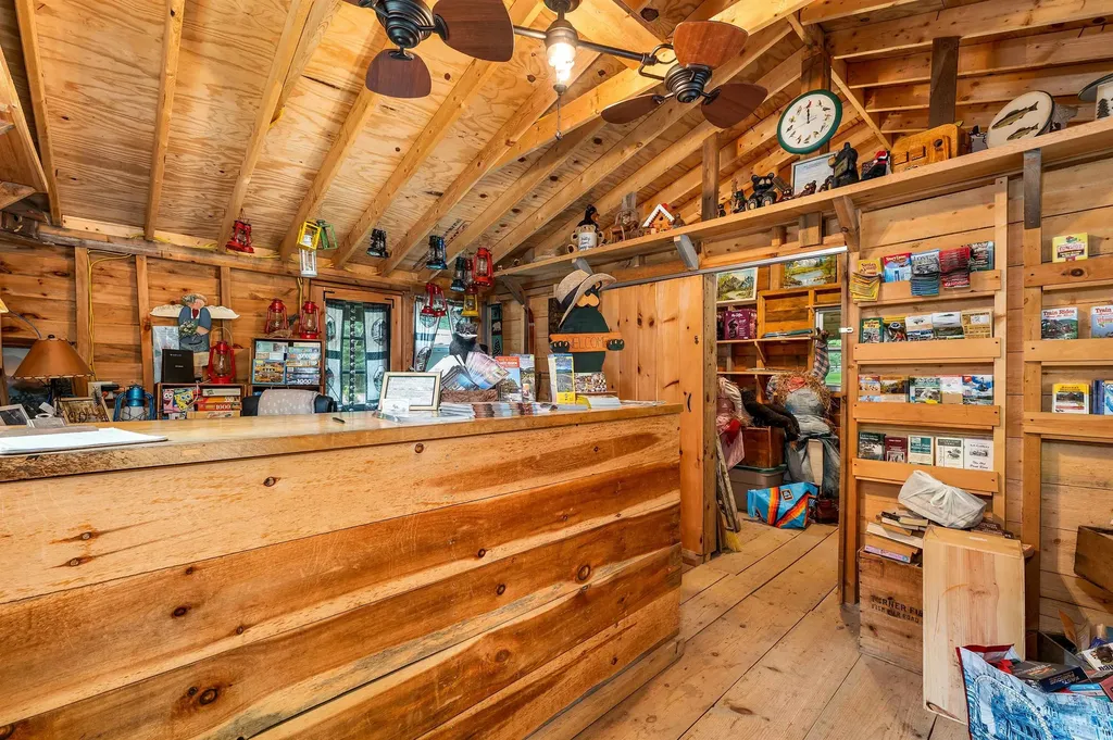 883 Center Street Wolfeboro NH 03894