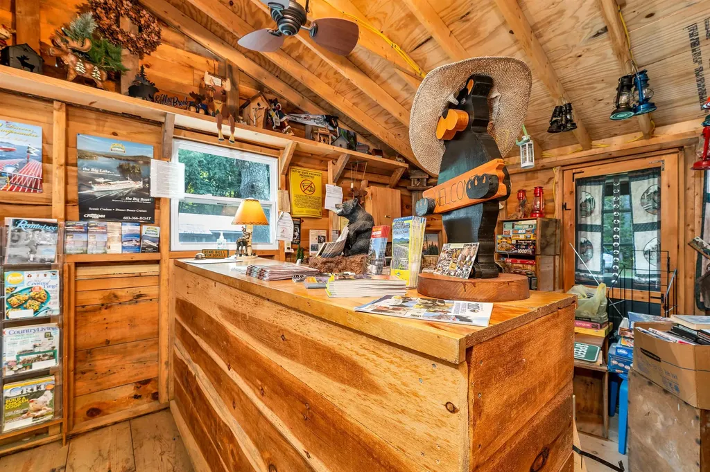 883 Center Street Wolfeboro NH 03894