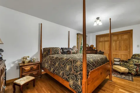 883 Center Street Wolfeboro NH 03894