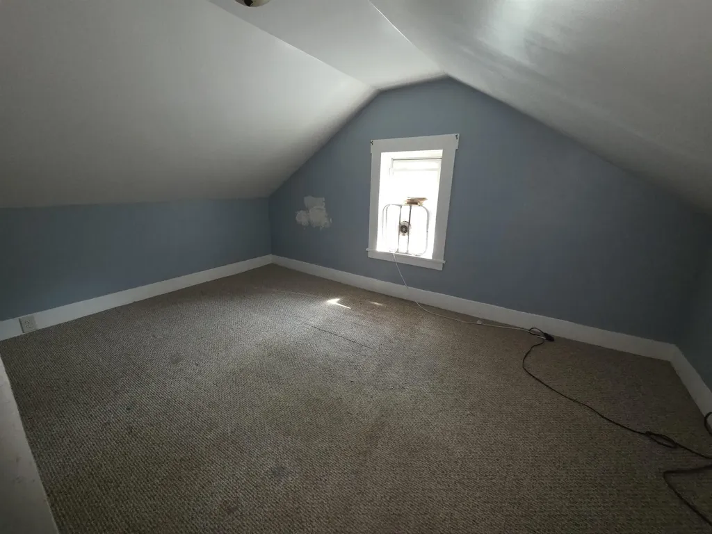 15 Canterbury Road Chichester NH 03258