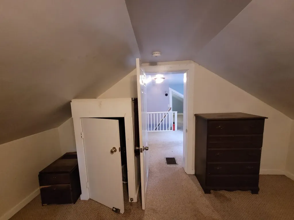 15 Canterbury Road Chichester NH 03258