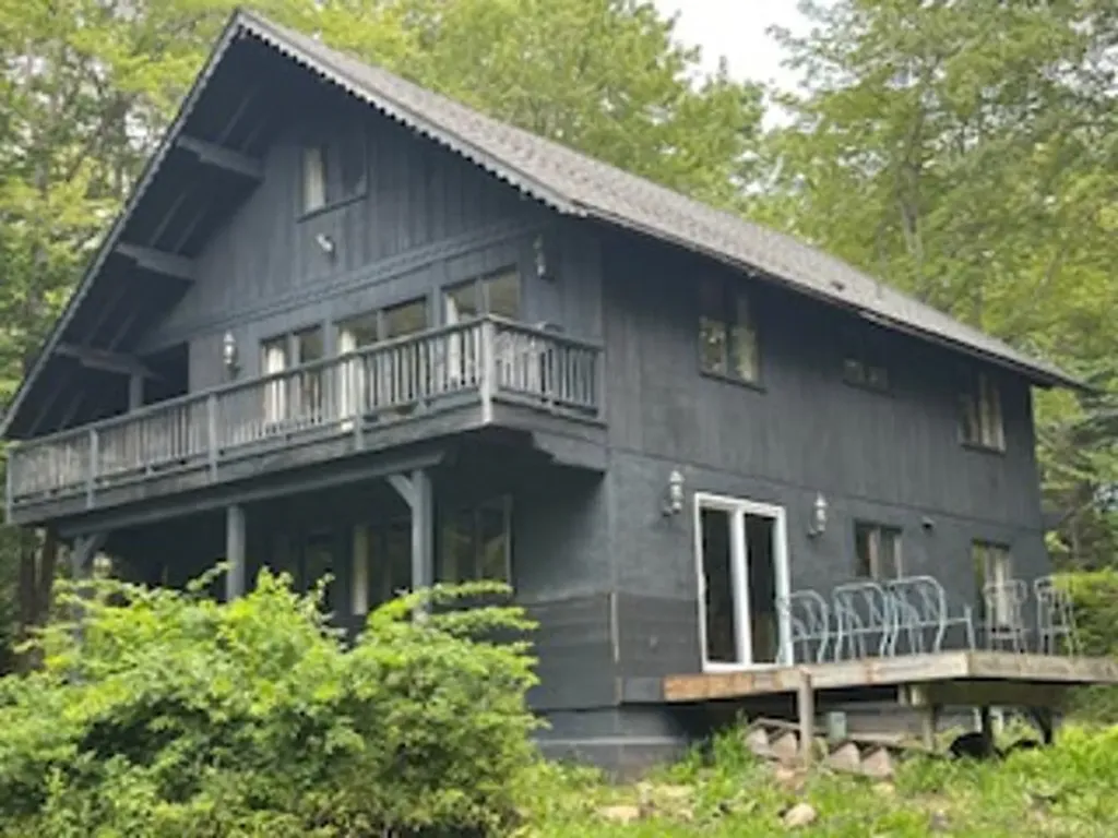 29 Mountainview Loop Dover VT 05356