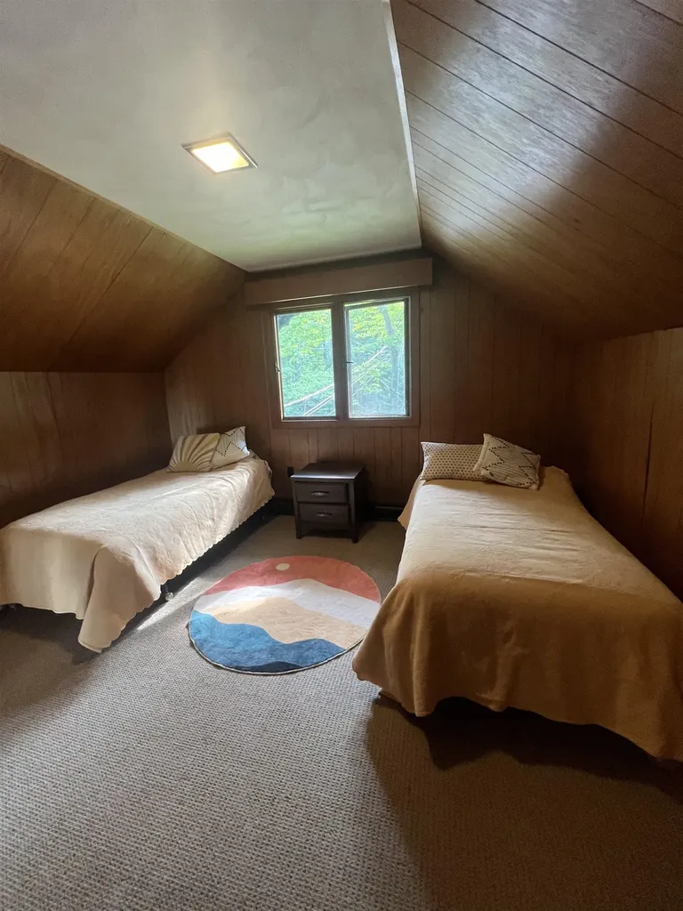 29 Mountainview Loop Dover VT 05356