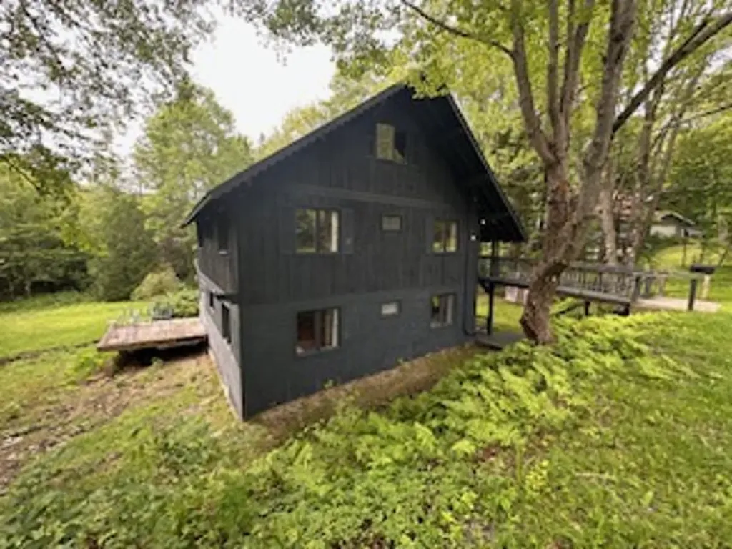 29 Mountainview Loop Dover VT 05356