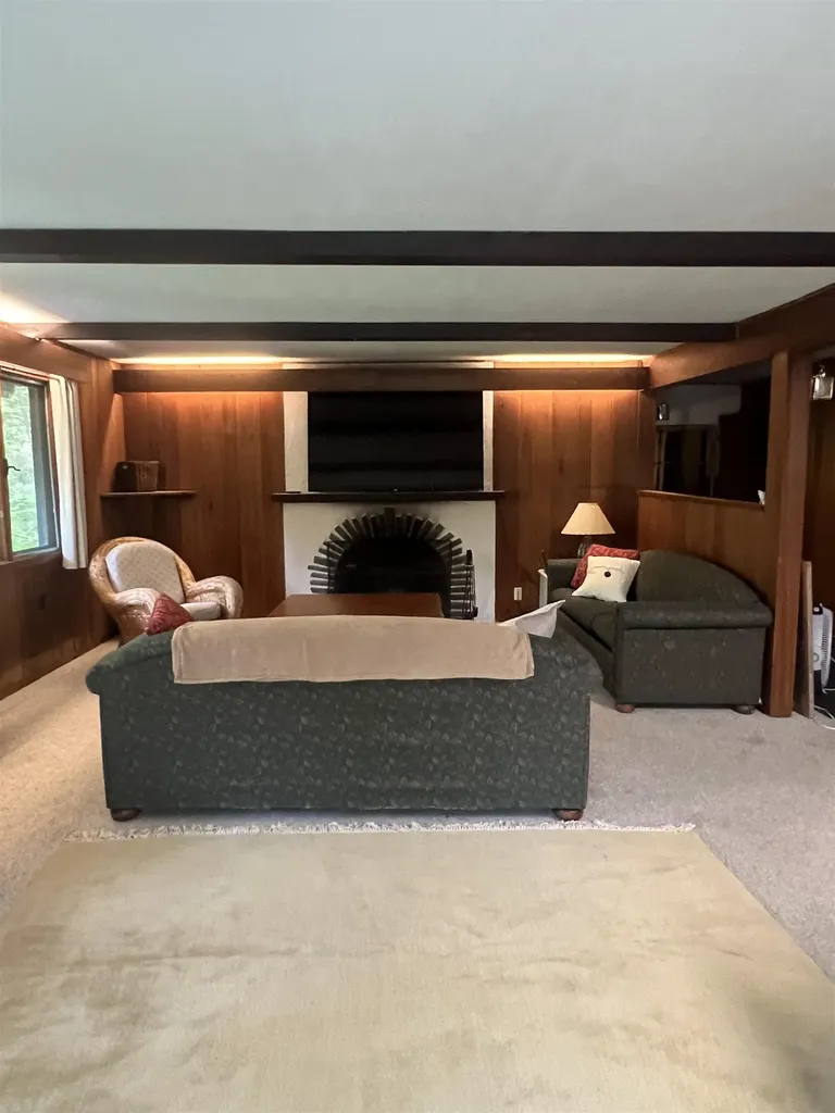 29 Mountainview Loop Dover VT 05356