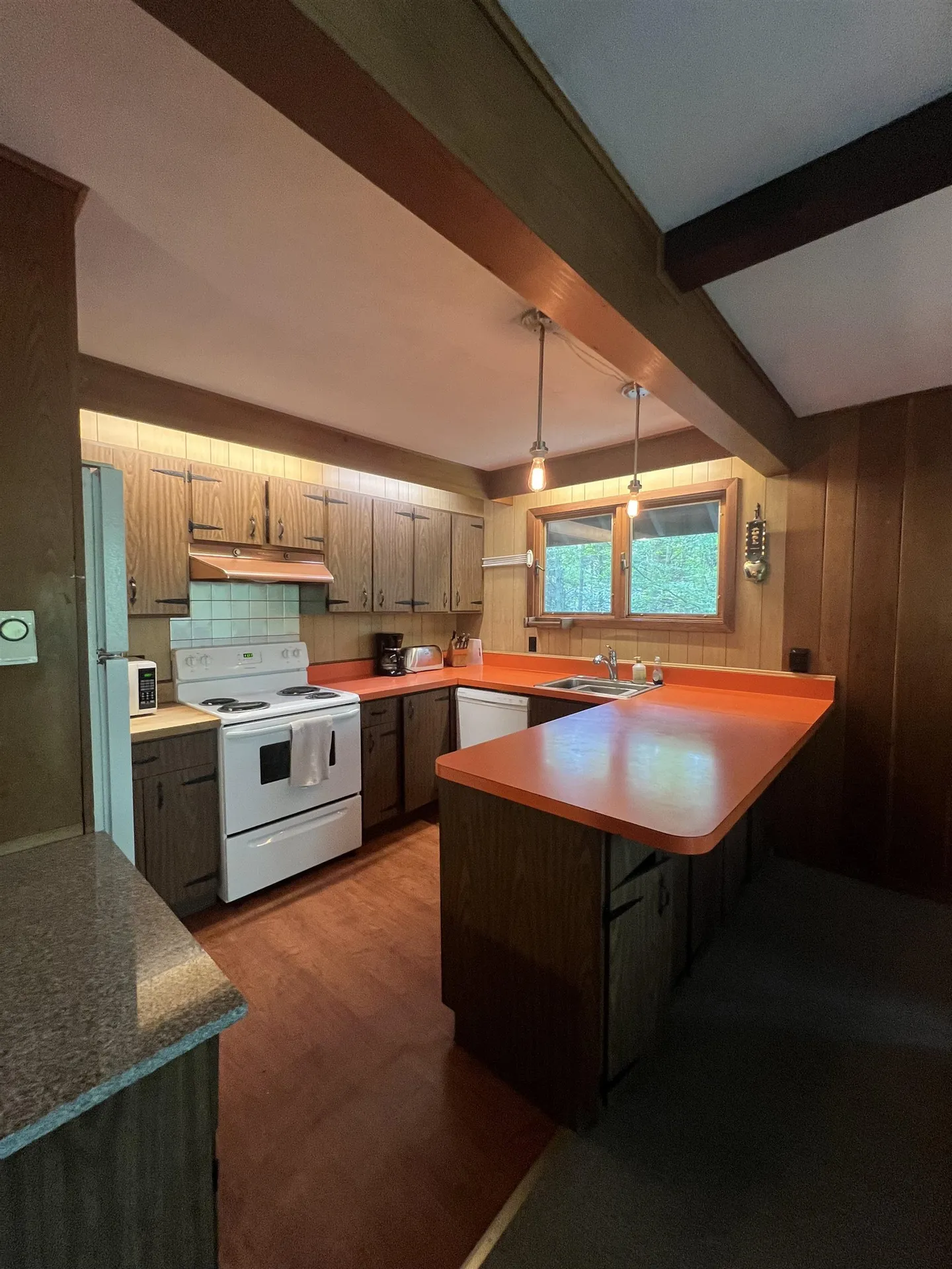 29 Mountainview Loop Dover VT 05356