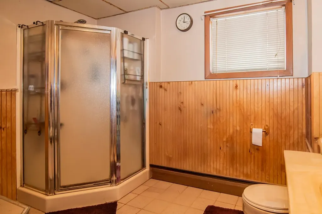 162 Blaine Street Manchester NH 03102