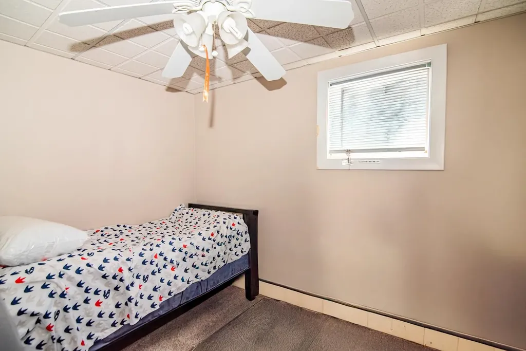 162 Blaine Street Manchester NH 03102