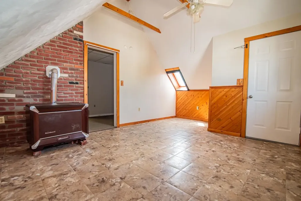 162 Blaine Street Manchester NH 03102