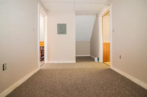 162 Blaine Street Manchester NH 03102