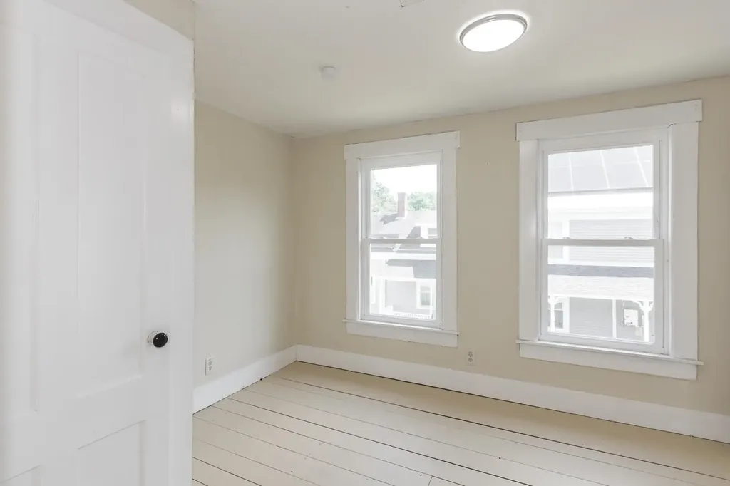 39 Myrtle Street Newport NH 03773