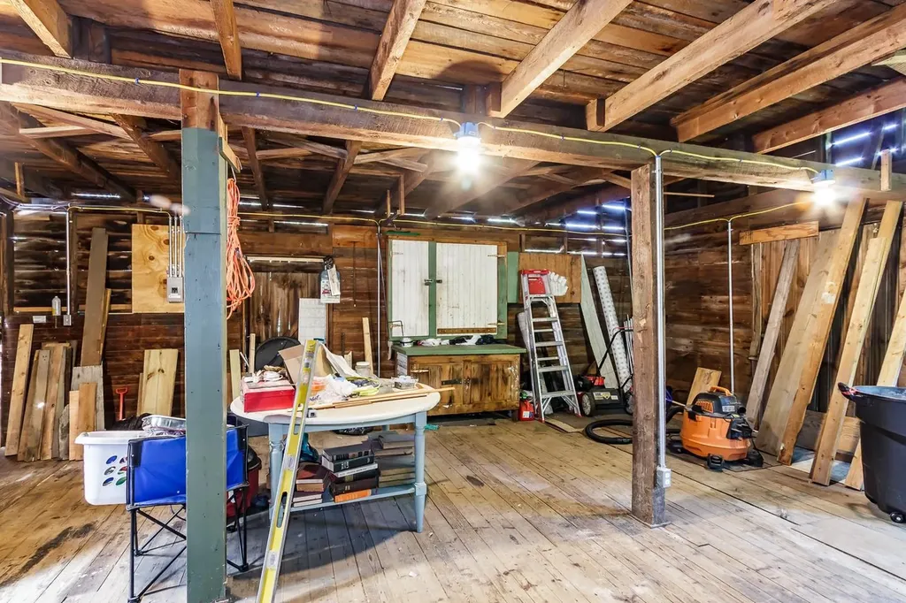 39 Myrtle Street Newport NH 03773