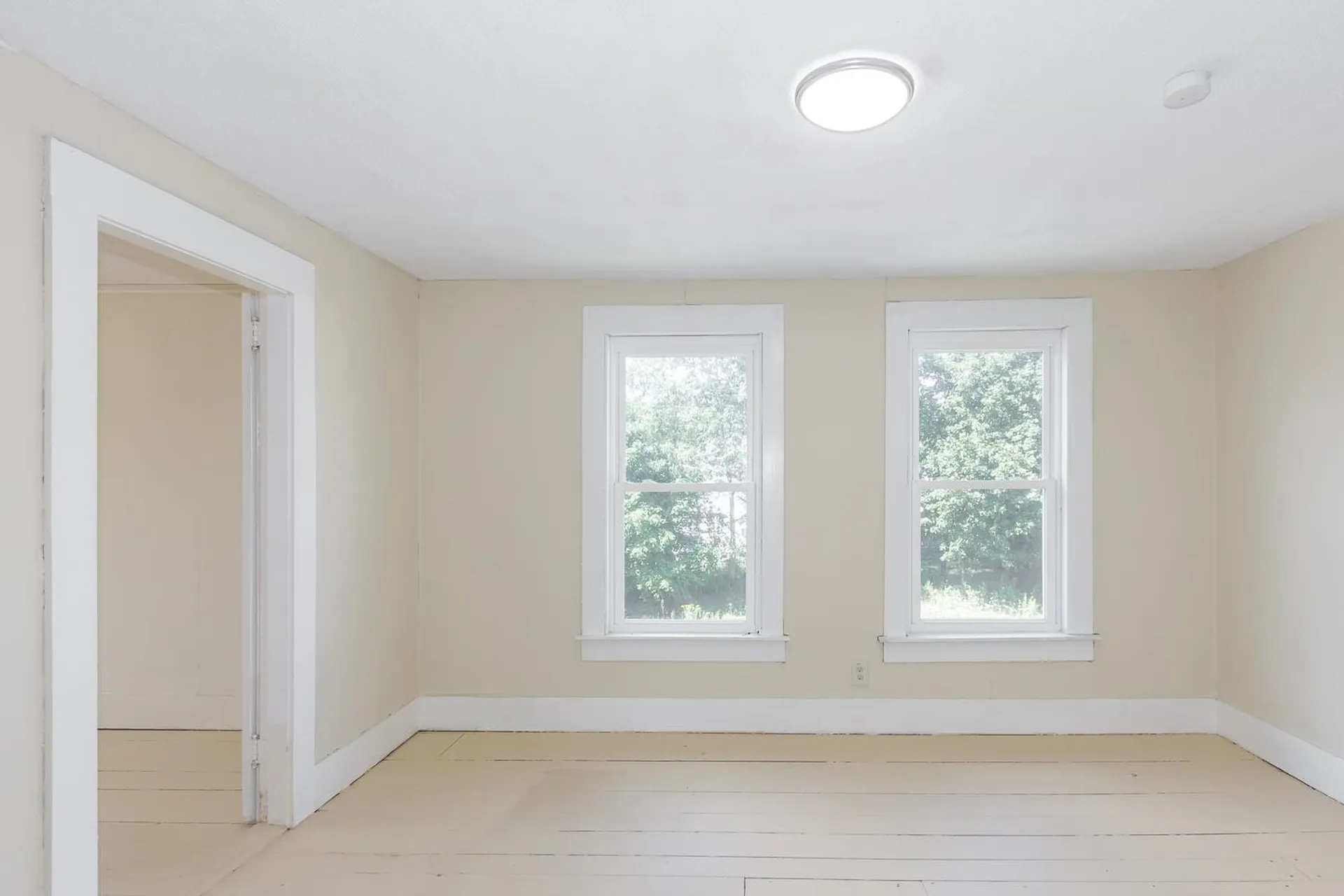 39 Myrtle Street Newport NH 03773