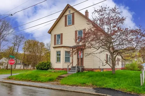 39 Myrtle Street Newport NH 03773