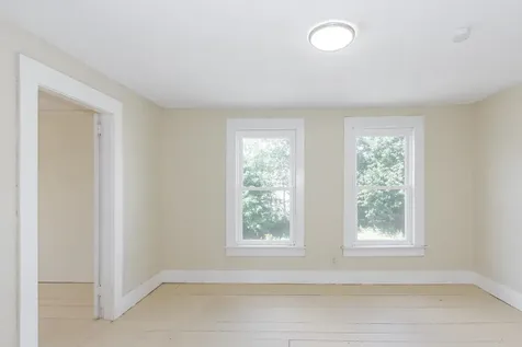 39 Myrtle Street Newport NH 03773