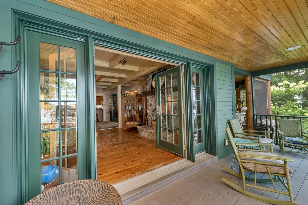 125 Turtle Island Road Wolfeboro NH 03894