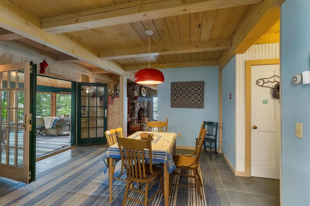 125 Turtle Island Road Wolfeboro NH 03894