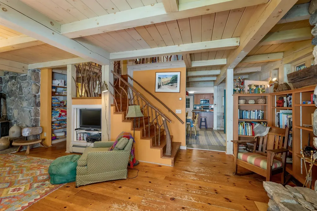 125 Turtle Island Road Wolfeboro NH 03894