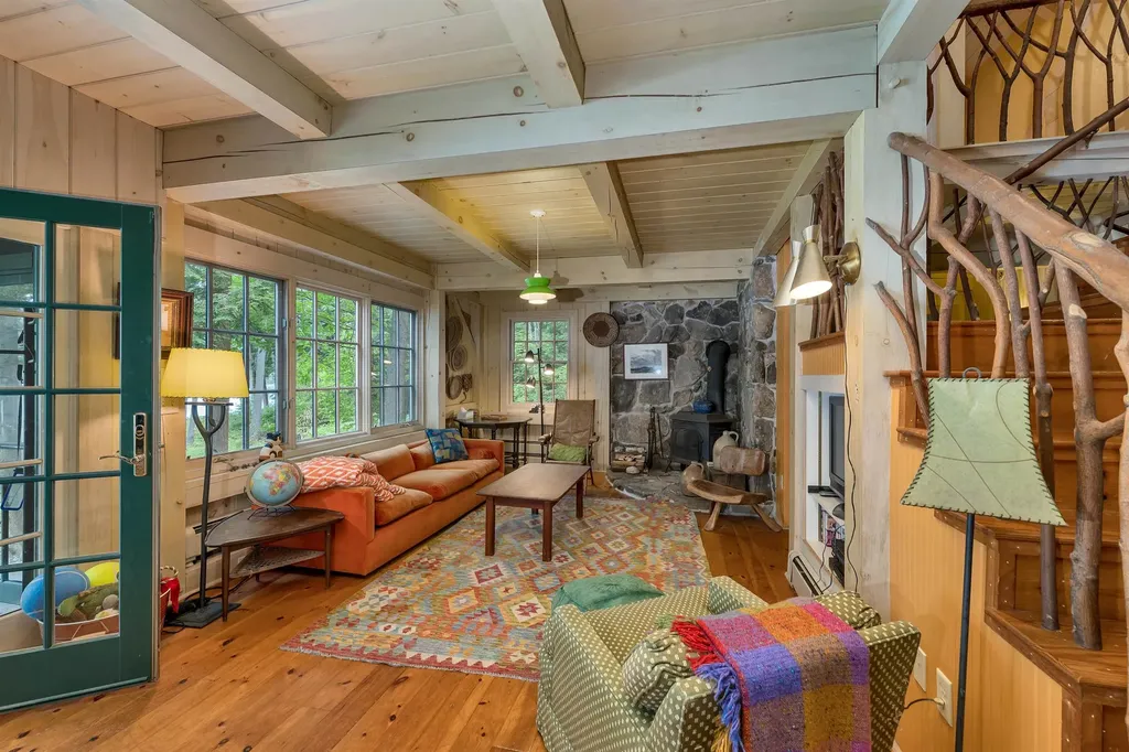 125 Turtle Island Road Wolfeboro NH 03894