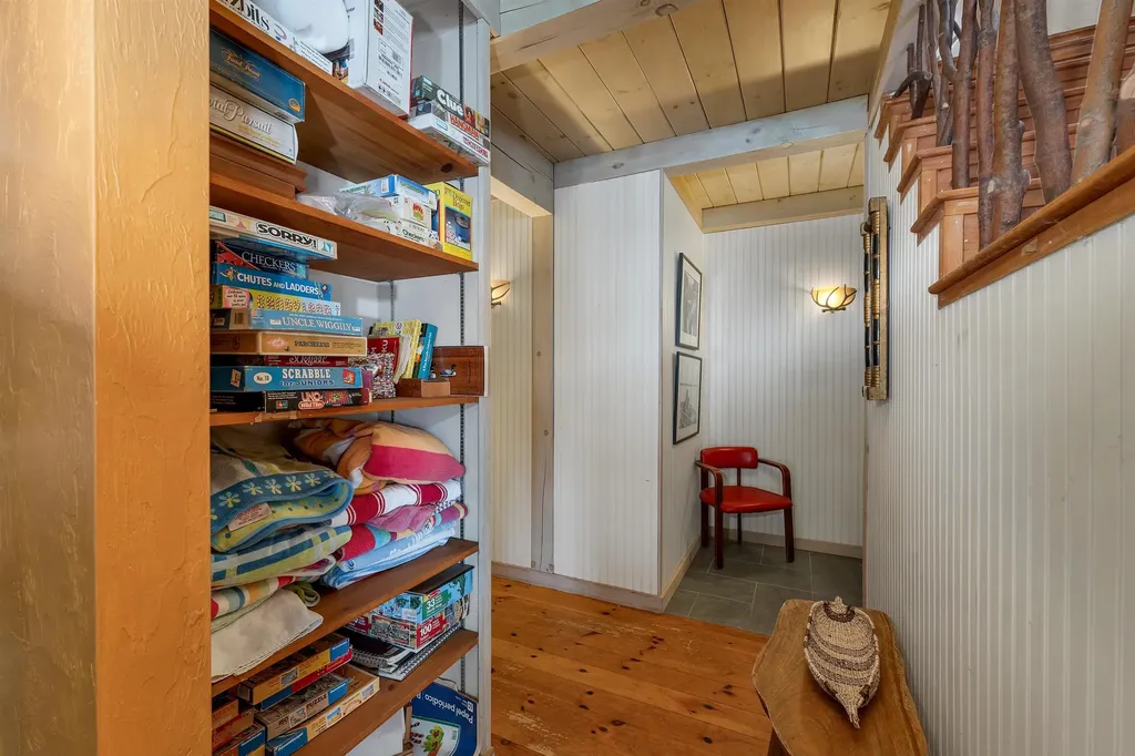 125 Turtle Island Road Wolfeboro NH 03894
