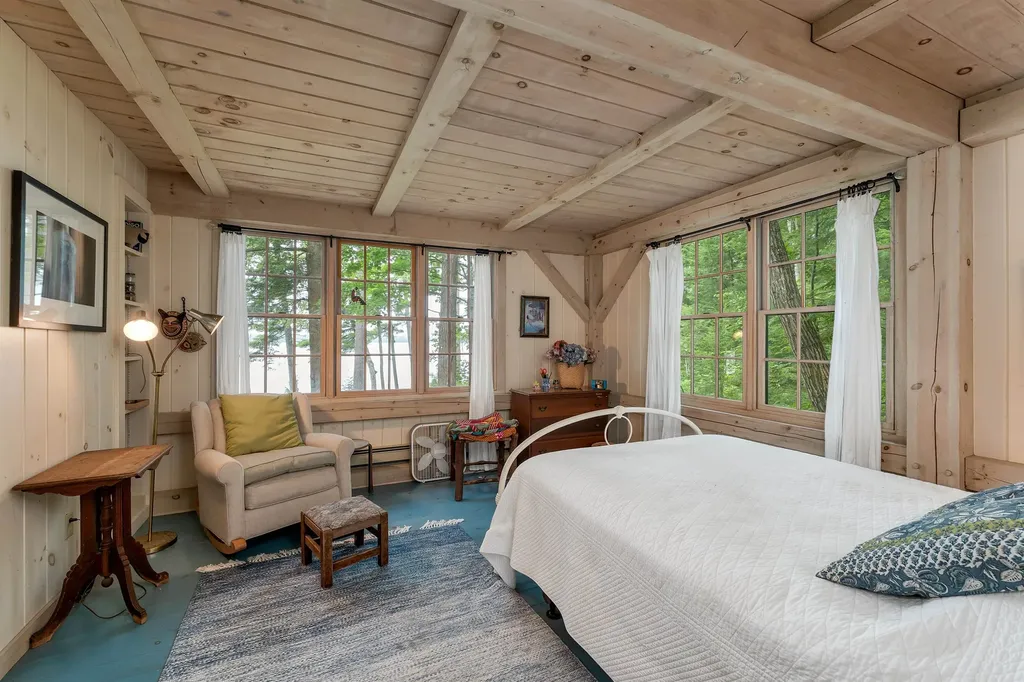125 Turtle Island Road Wolfeboro NH 03894