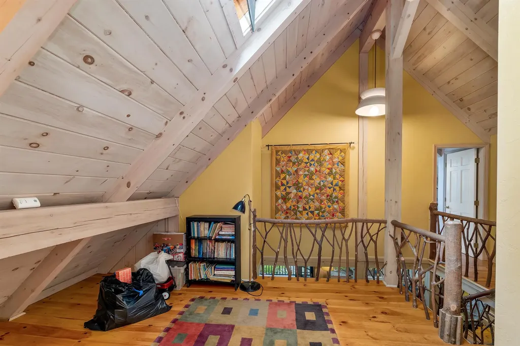 125 Turtle Island Road Wolfeboro NH 03894