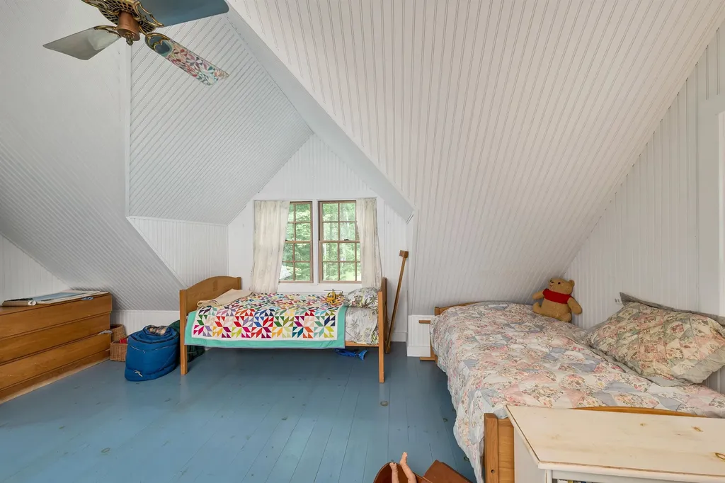 125 Turtle Island Road Wolfeboro NH 03894