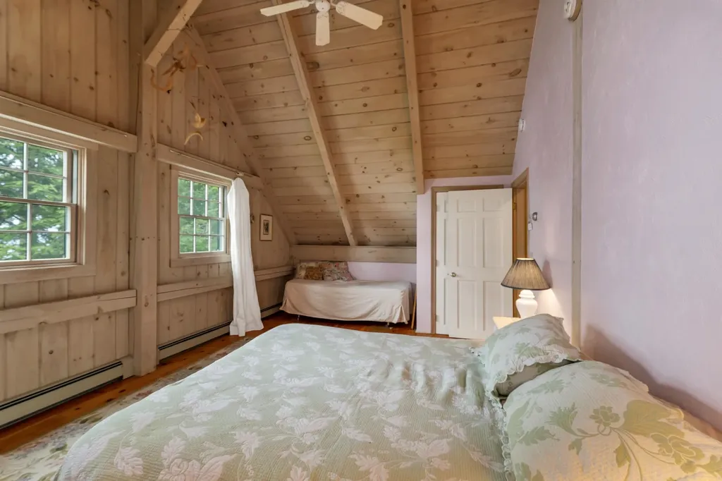 125 Turtle Island Road Wolfeboro NH 03894