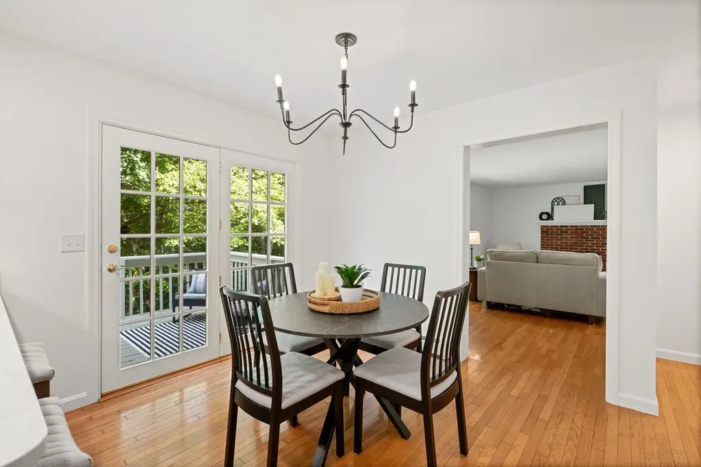 14 Veronica Drive Bedford NH 03110
