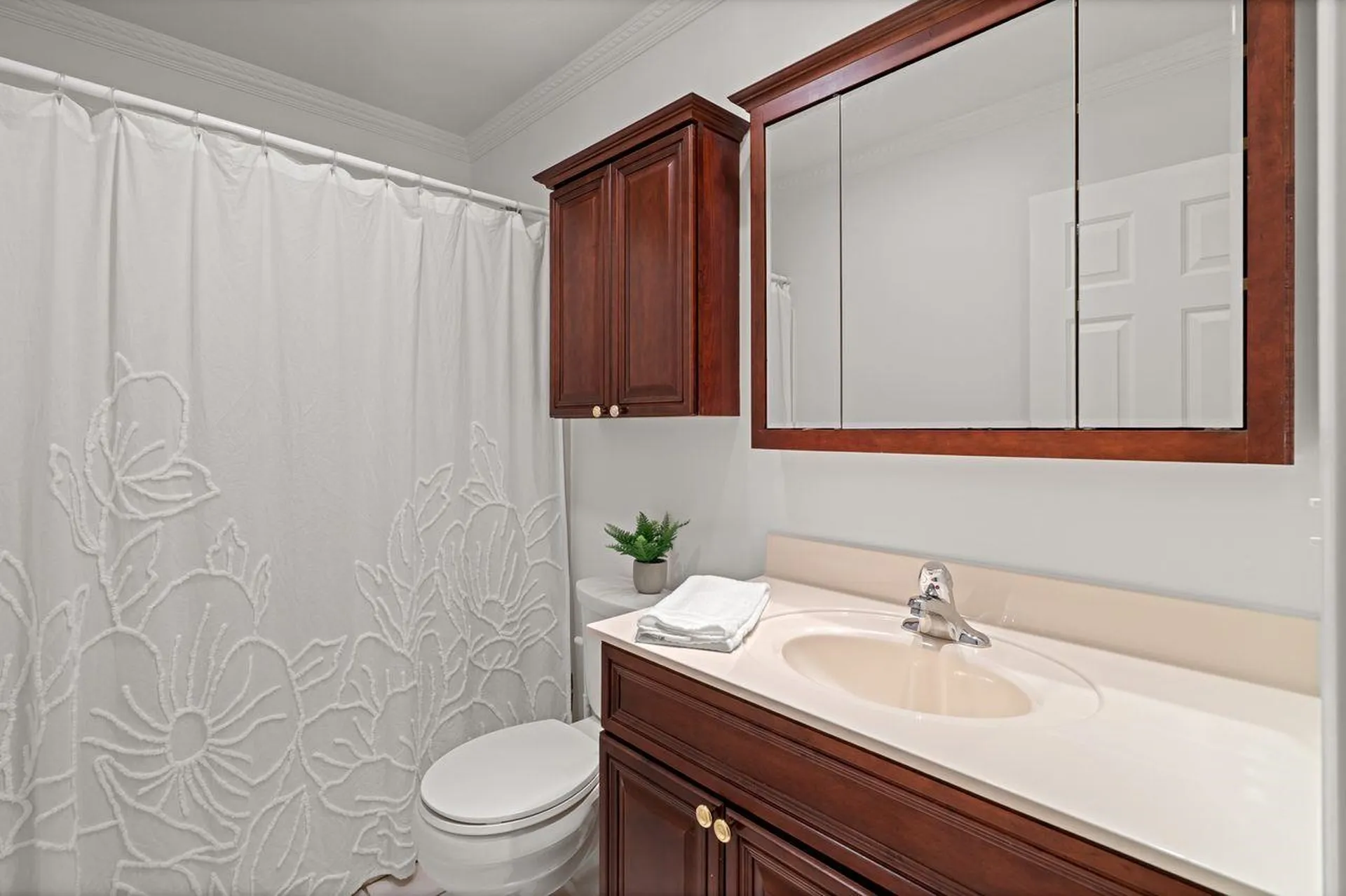 14 Veronica Drive Bedford NH 03110