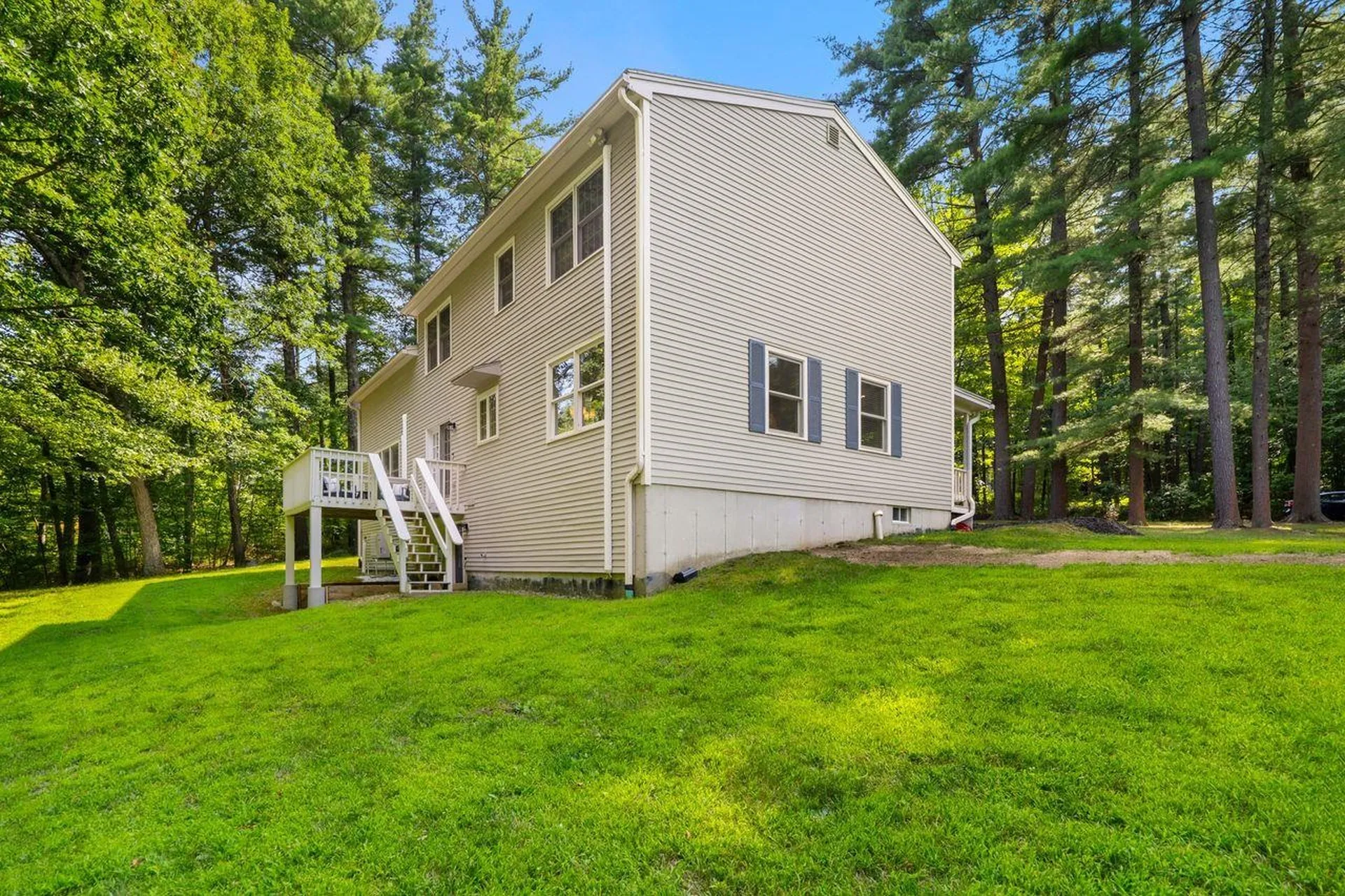 14 Veronica Drive Bedford NH 03110