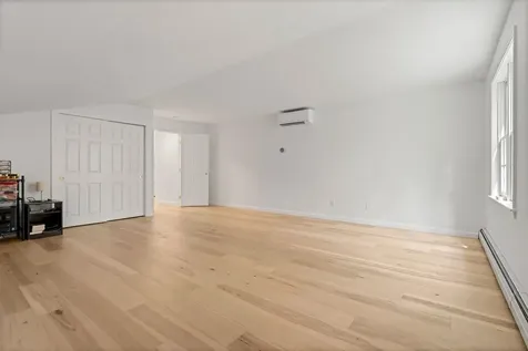 14 Veronica Drive Bedford NH 03110