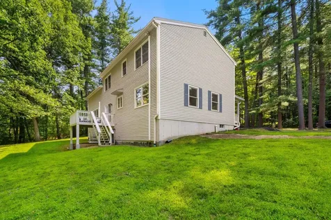 14 Veronica Drive Bedford NH 03110