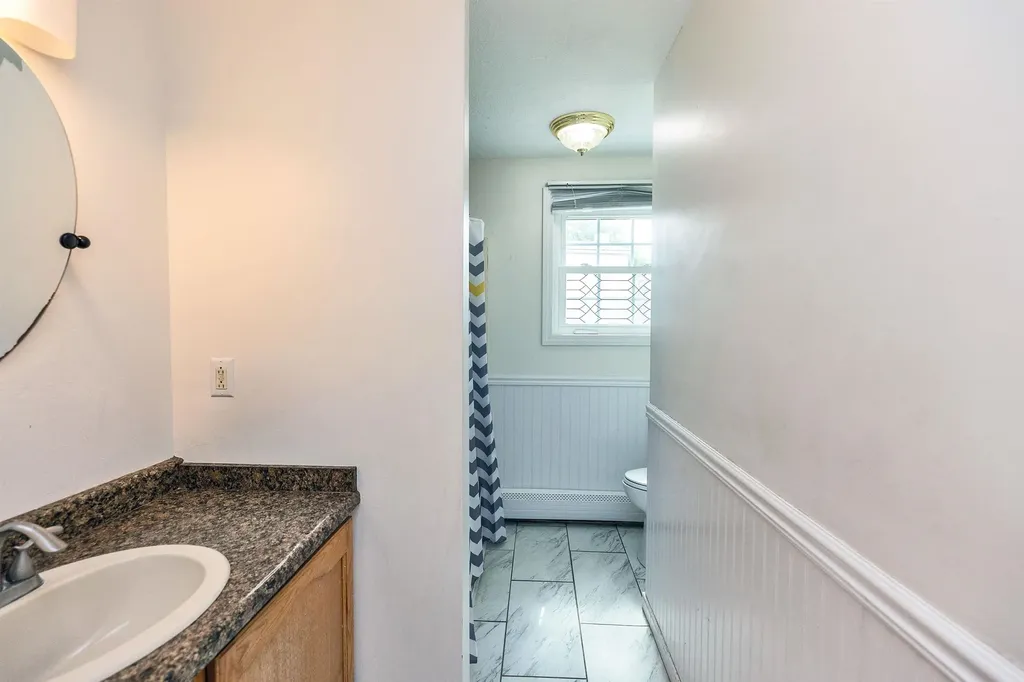 52 Pullman Street Manchester NH 03103