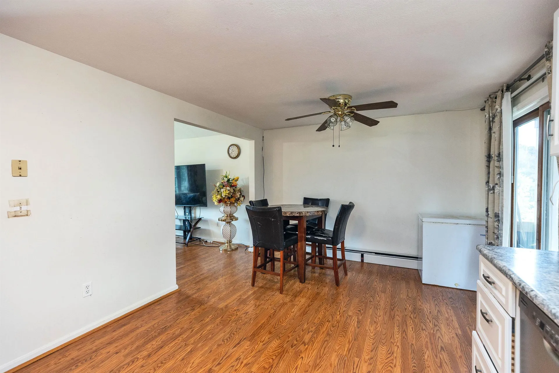52 Pullman Street Manchester NH 03103