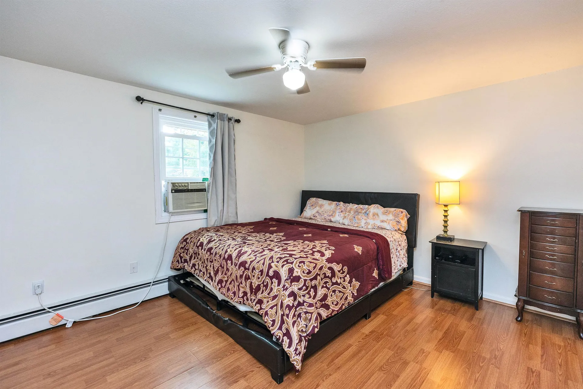 52 Pullman Street Manchester NH 03103