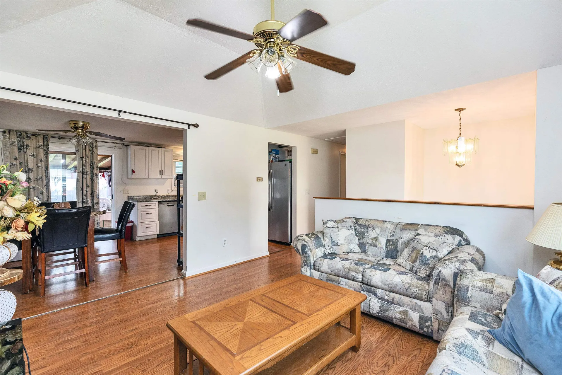 52 Pullman Street Manchester NH 03103