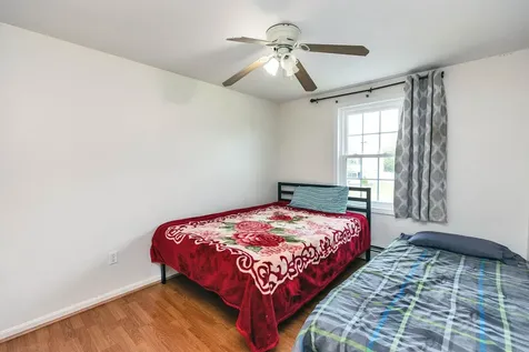 52 Pullman Street Manchester NH 03103