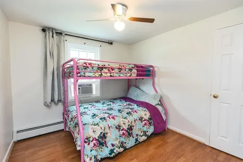 52 Pullman Street Manchester NH 03103