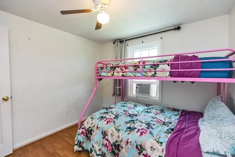52 Pullman Street Manchester NH 03103
